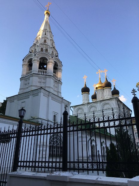 L'église de la Transfiguration-du-Sauveur-sur-les-Sables