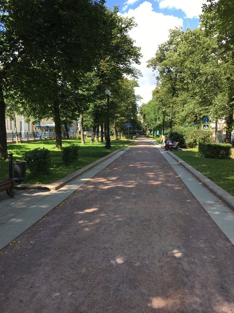 Lundi 24 juillet : les valises sont bouclées. Il nous reste 2 heures avant que notre chauffeur nous dépose à la gare.