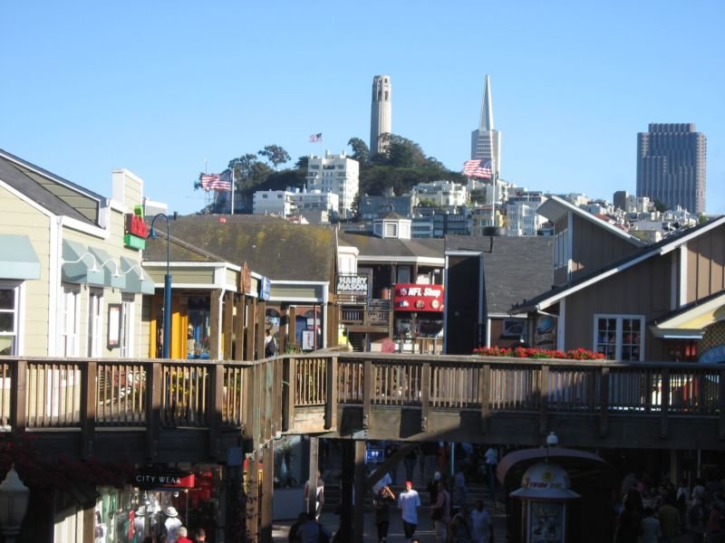 lerestedelaprsmidiconsacrflanersurlefishermanswharflepier39ilyadequoifaire.jpg