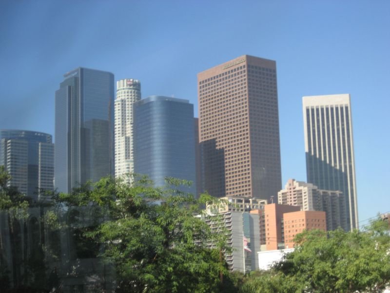 lesraresbuildingsducentrevilledelosangeles.jpg